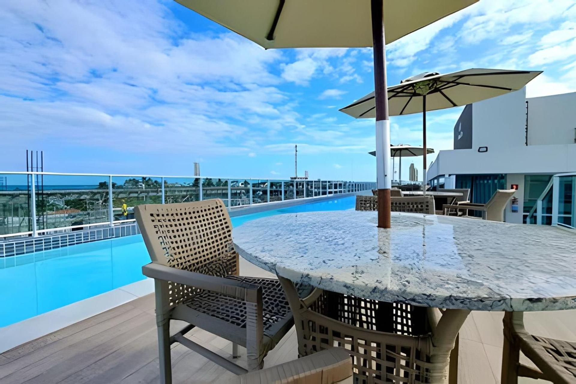 Flat Aconchegante Com Piscina Ampla Apartamento